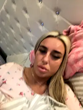 EllieMaeBaby online show from 12-04-25, 12:26