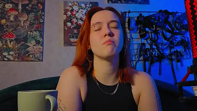 the high priestess online show from 04-07-26, 03:30