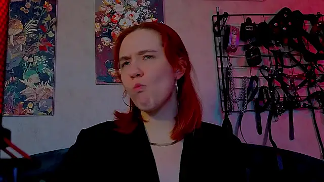 the high priestess online show from 04-18-26, 05:21