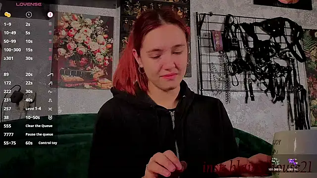 the high priestess online show from 10-19-25, 05:10