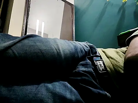 Snapshot of rocky4u7 chatting on 12-01-25, 03:07 rocky4u7 online show from 12-01-25, 03:07