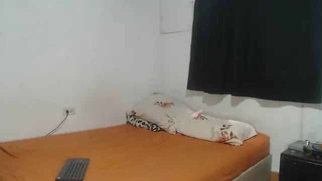 RuiMaddoox online show from 10-20-25, 07:14