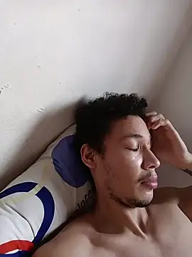 RuiMaddoox online show from 11-14-25, 02:10