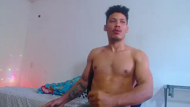 RuiMaddoox online show from 12-19-25, 12:51