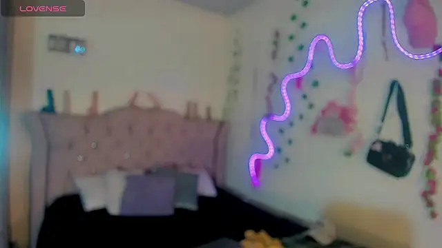 Snapshot of Cata_MW chatting on 02-23-26, 07:14 Cata MW online show from 02-23-26, 07:14