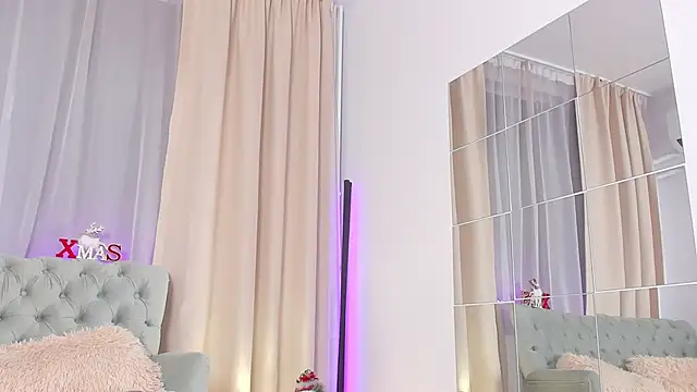 Snapshot of _xhotbaby chatting on 12-19-25, 05:10 xhotbaby online show from 12-19-25, 05:10