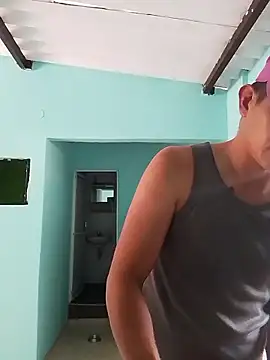 Snapshot of Kars1721 chatting on 09-15-25, 05:24 Kars1721 online show from 09-15-25, 05:24