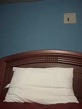 Snapshot of Sebas34_ chatting on 02-14-26, 04:13 Sebas34 online show from 02-14-26, 04:13