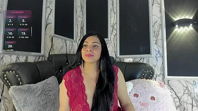 adelinemoretti online show from 01-06-26, 06:12