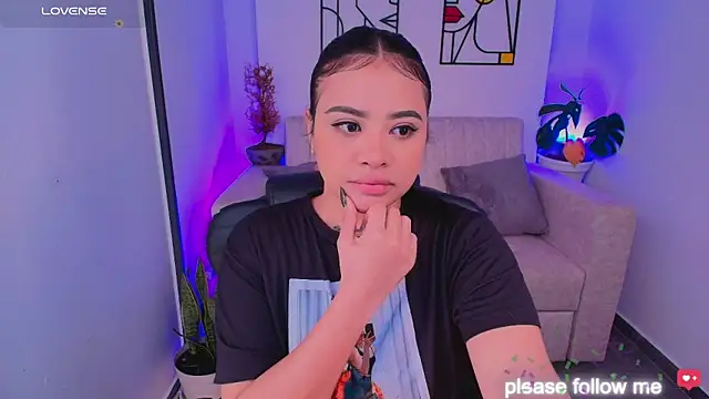 nicemiiaa7  online show from 02-24-26, 12:55