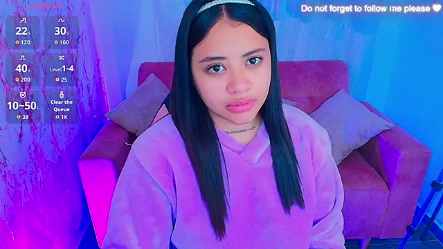 nicemiiaa7  online show from 09-15-25, 11:43