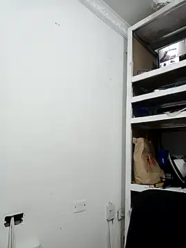 ashley moss online show from 09-08-25, 08:08