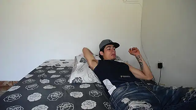 Candy Grey28 online show from 11-26-25, 04:18