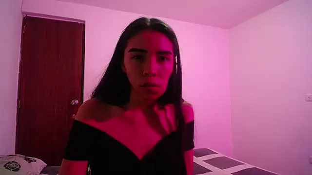 Candy Grey28 online show from 10-20-25, 04:25