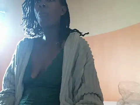 Pretty miss devilxxx35 online show from 10-20-25, 06:48