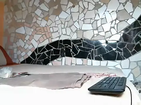 Pretty miss devilxxx35 online show from 02-01-26, 10:13