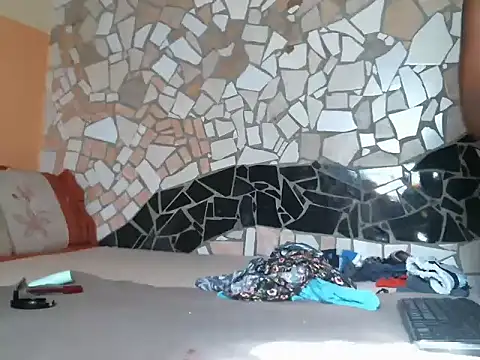 Pretty miss devilxxx35 online show from 02-02-26, 06:34