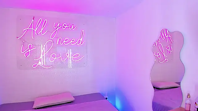 aleksandramiller  online show from 11-25-25, 04:46