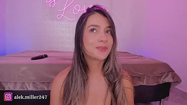 aleksandramiller  online show from 03-18-26, 02:41