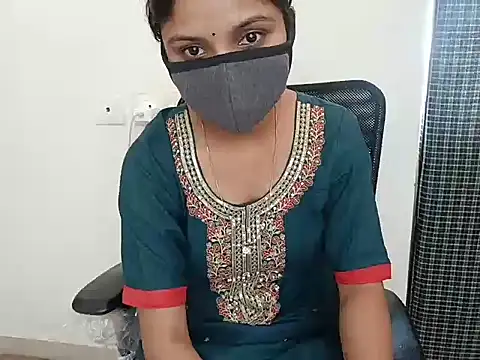 miss kaur23 online show from 11-06-25, 06:39