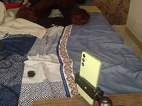 miss kaur23 online show from 11-14-25, 06:33