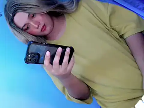 Snapshot of Sweet_angelinax chatting on 05-06-26, 02:10 Sweet angelinax online show from 05-06-26, 02:10