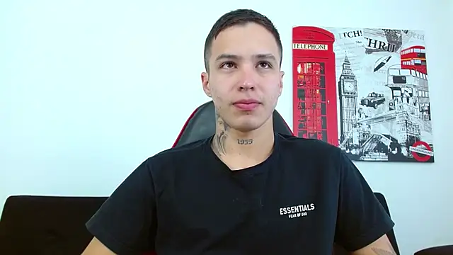 Cumandres18 online show from 07-15-26, 03:41