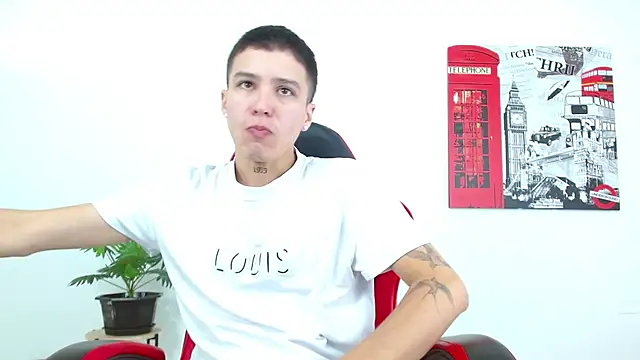 Cumandres18 online show from 11-07-25, 02:21