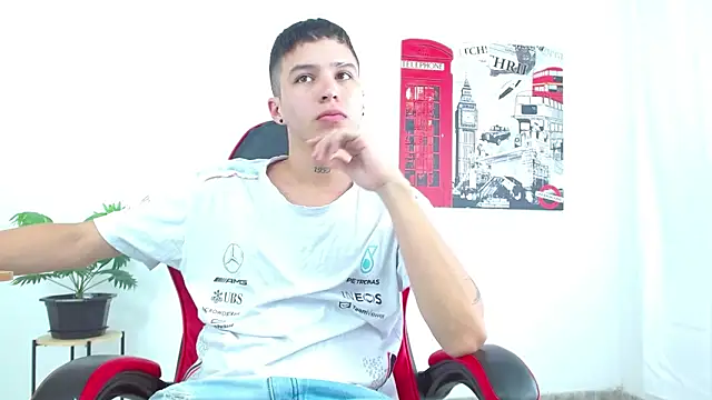 Cumandres18 online show from 10-01-25, 01:48