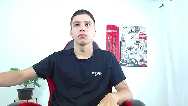 Cumandres18 online show from 10-17-25, 02:19