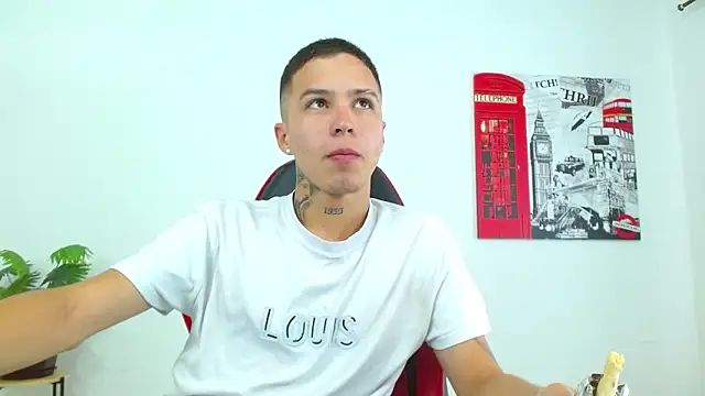 Cumandres18 online show from 04-11-26, 02:43