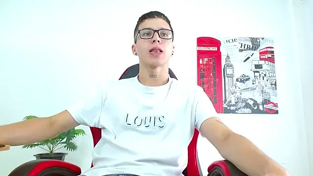 Cumandres18 online show from 09-23-25, 02:02