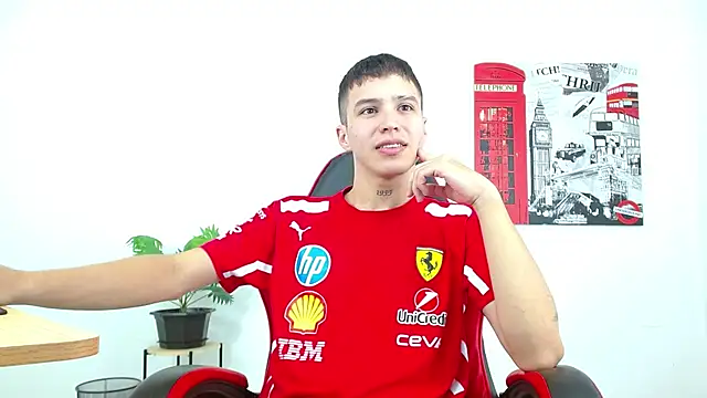 Cumandres18 online show from 10-10-25, 02:18