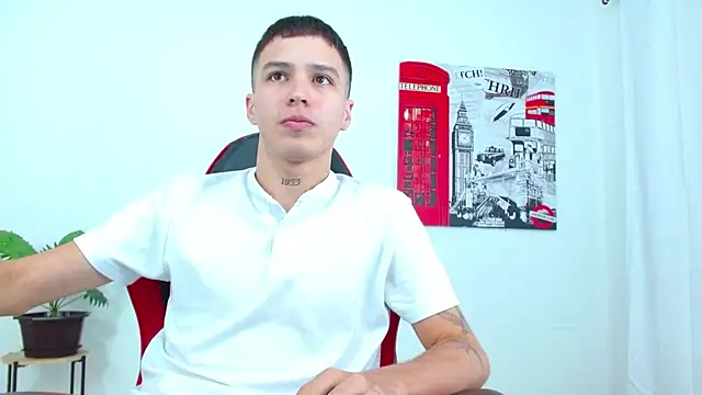 Cumandres18 online show from 11-10-25, 02:00