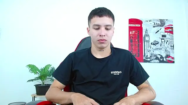 Cumandres18 online show from 11-12-25, 01:59