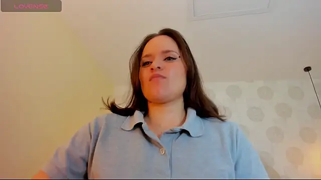 GIANAMILLER6 online show from 12-16-25, 12:20