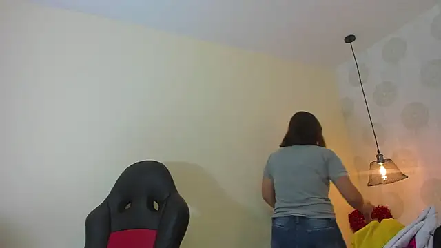 GIANAMILLER6 online show from 07-21-26, 12:17