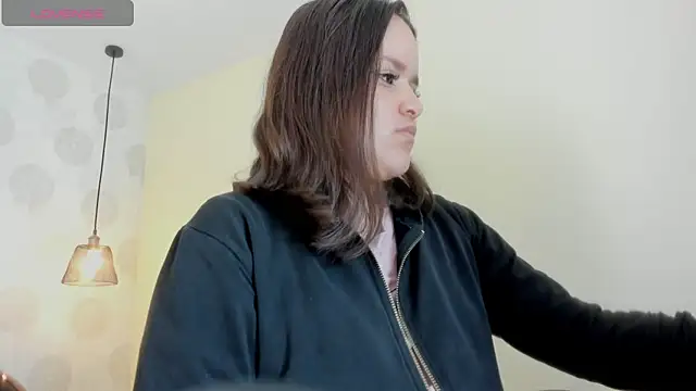 GIANAMILLER6 online show from 01-06-26, 12:09