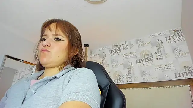 GIANAMILLER6 online show from 06-17-26, 12:15