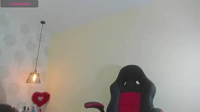 GIANAMILLER6 online show from 03-12-26, 12:20