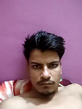 Snapshot of KaranSingh0m chatting on 05-12-26, 08:48 KaranSingh0m online show from 05-12-26, 08:48
