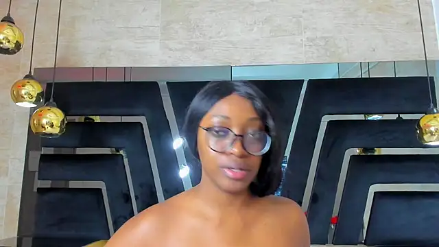 YallianaBrooks online show from 06-19-26, 11:49