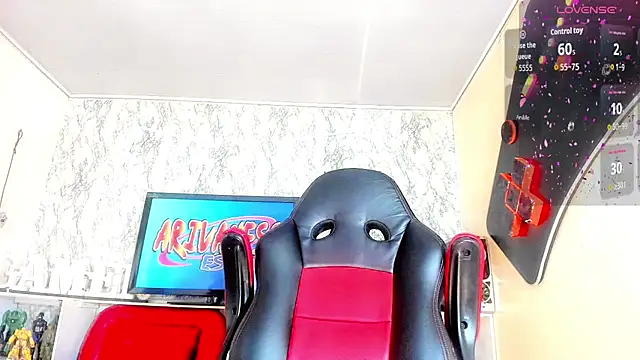 Madison Mujica online show from 10-24-25, 11:20