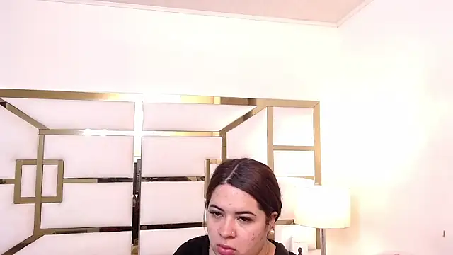 AnniieCarther online show from 12-21-25, 01:24