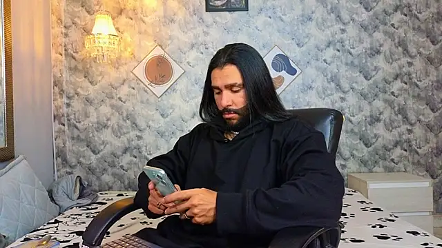 Apolo rousse1 online show from 01-11-26, 08:05