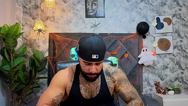 Apolo rousse1 online show from 11-01-25, 10:25