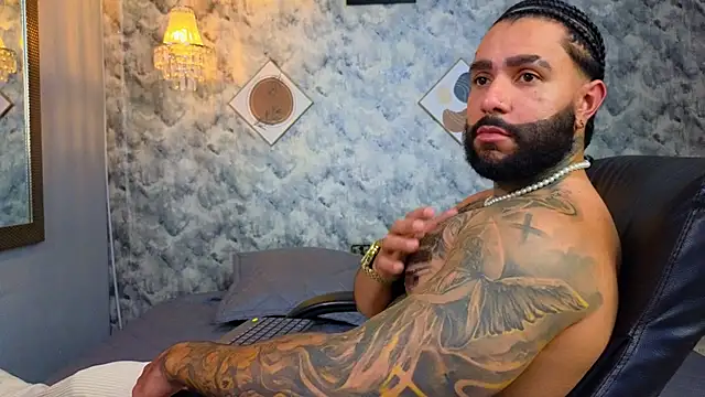 Apolo rousse1 online show from 12-19-25, 07:38