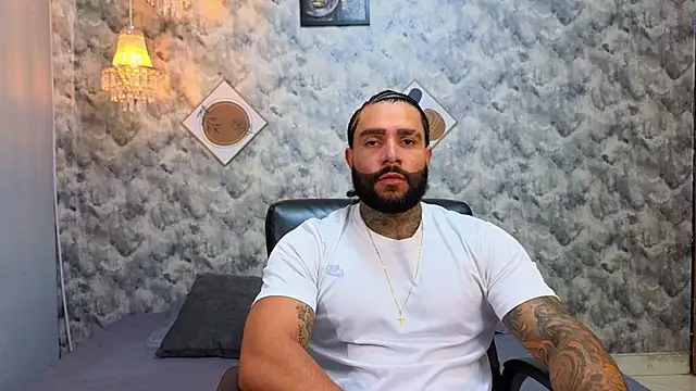 Apolo rousse1 online show from 12-15-25, 09:31