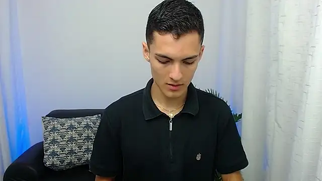 Matiius18 online show from 10-25-25, 02:07