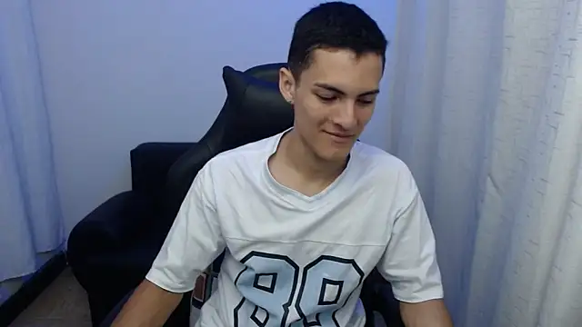 Matiius18 online show from 02-23-26, 02:06